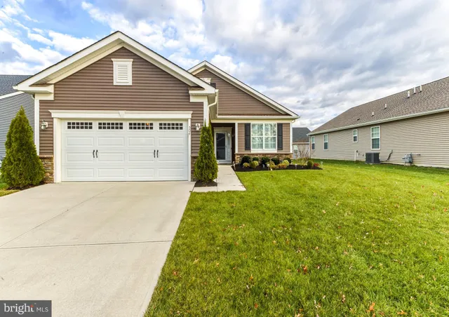 $499,500 | 504 Castlebay Drive, Williamstown, NJ 08094