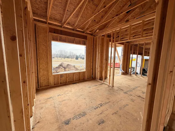 $800,000 | 491 Elbert Drive, Hudson, WI 54016