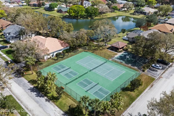 an aerial view of multiple house
