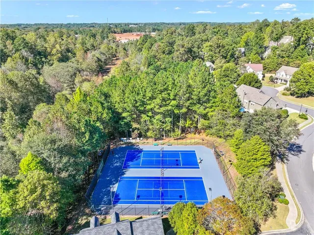 a view of a wooden fence