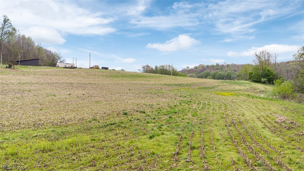 659 Township Road Dundee, OH 44624 - Photo 18 of 41