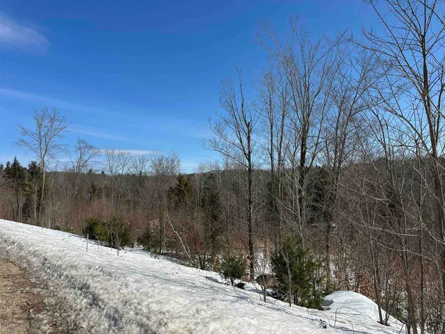 $59,900 | 68 Grandview Road, Conway, NH 03818