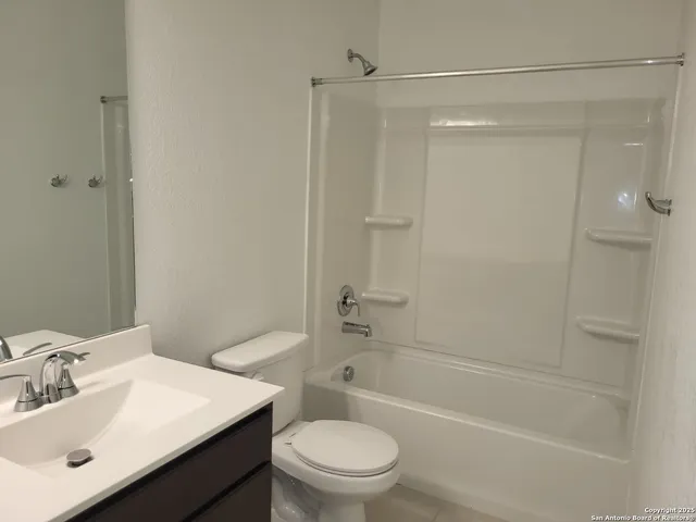 $1,645 | 3415 Old Almonte Drive, San Antonio, TX 78224