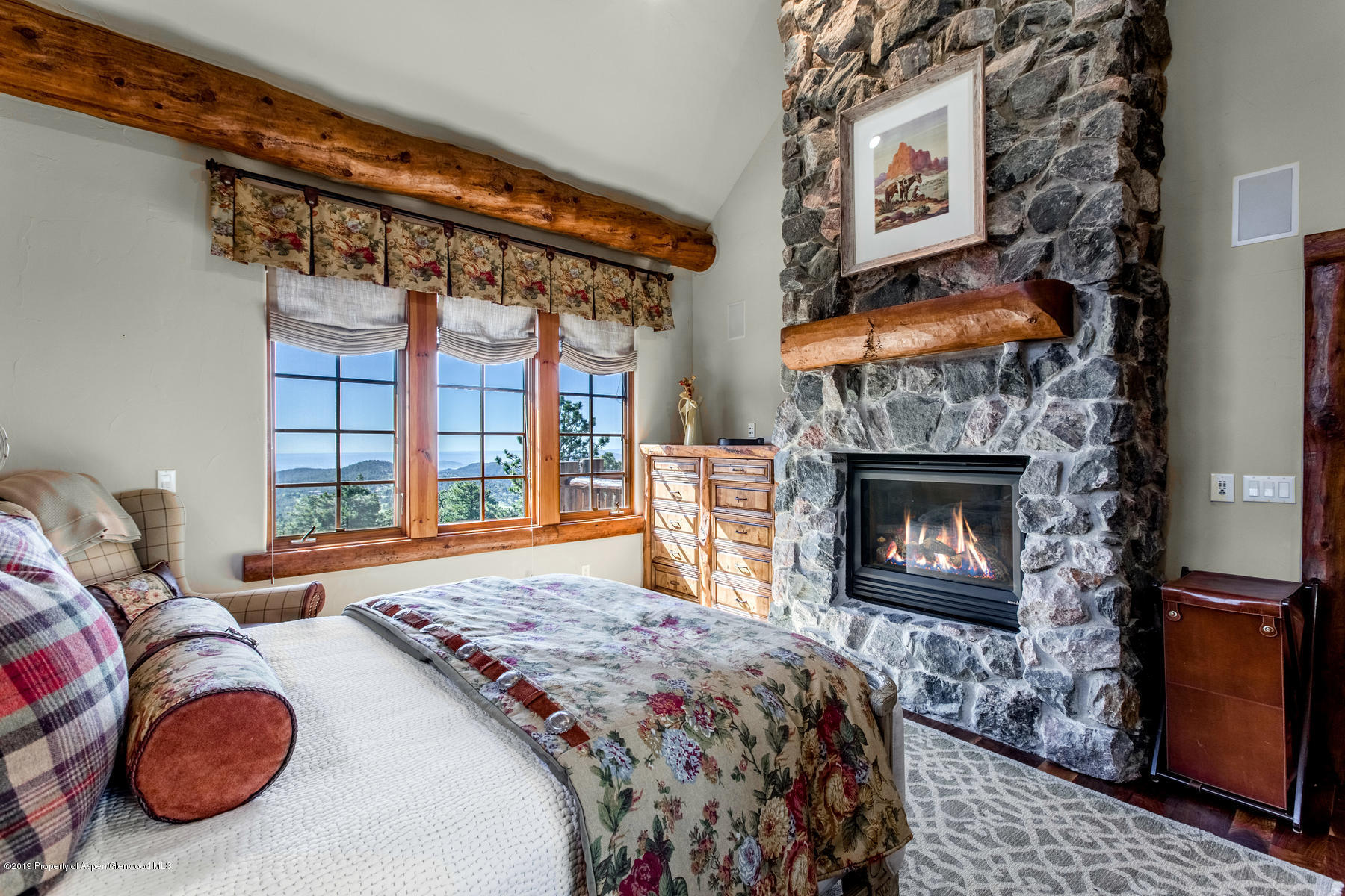 7775 Spirit Ranch Road Golden, CO 80403 - Photo 15 of 50 Spirit Ranch