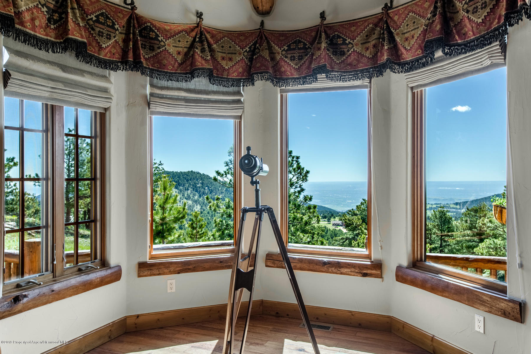 7775 Spirit Ranch Road Golden, CO 80403 - Photo 21 of 50 Spirit Ranch