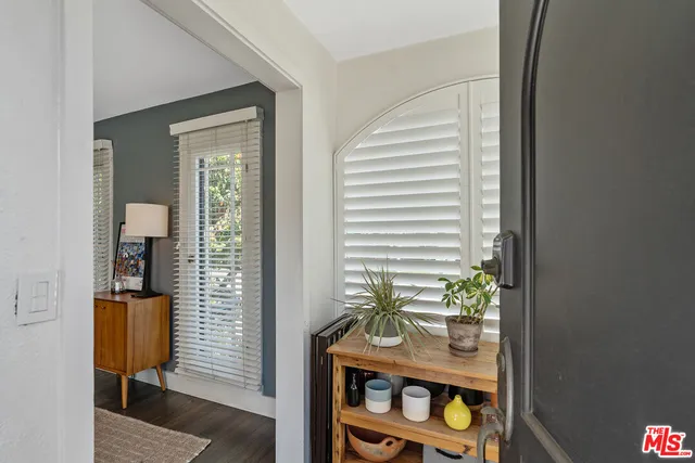 $4,495 | 7951 Fountain Avenue, West Hollywood, CA 90046