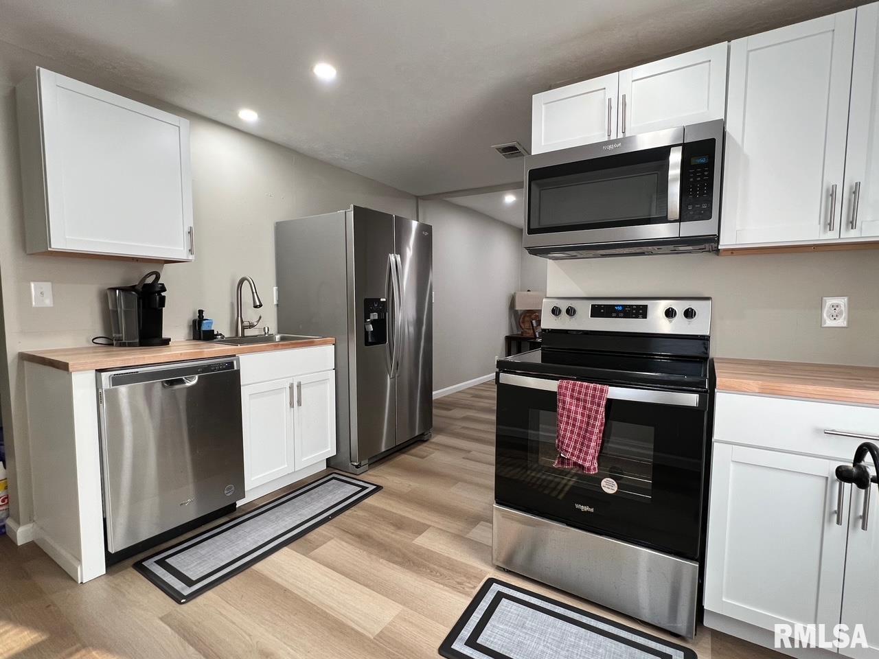 2124 North 19th Street Springfield, IL 62702 - Photo 5 of 21