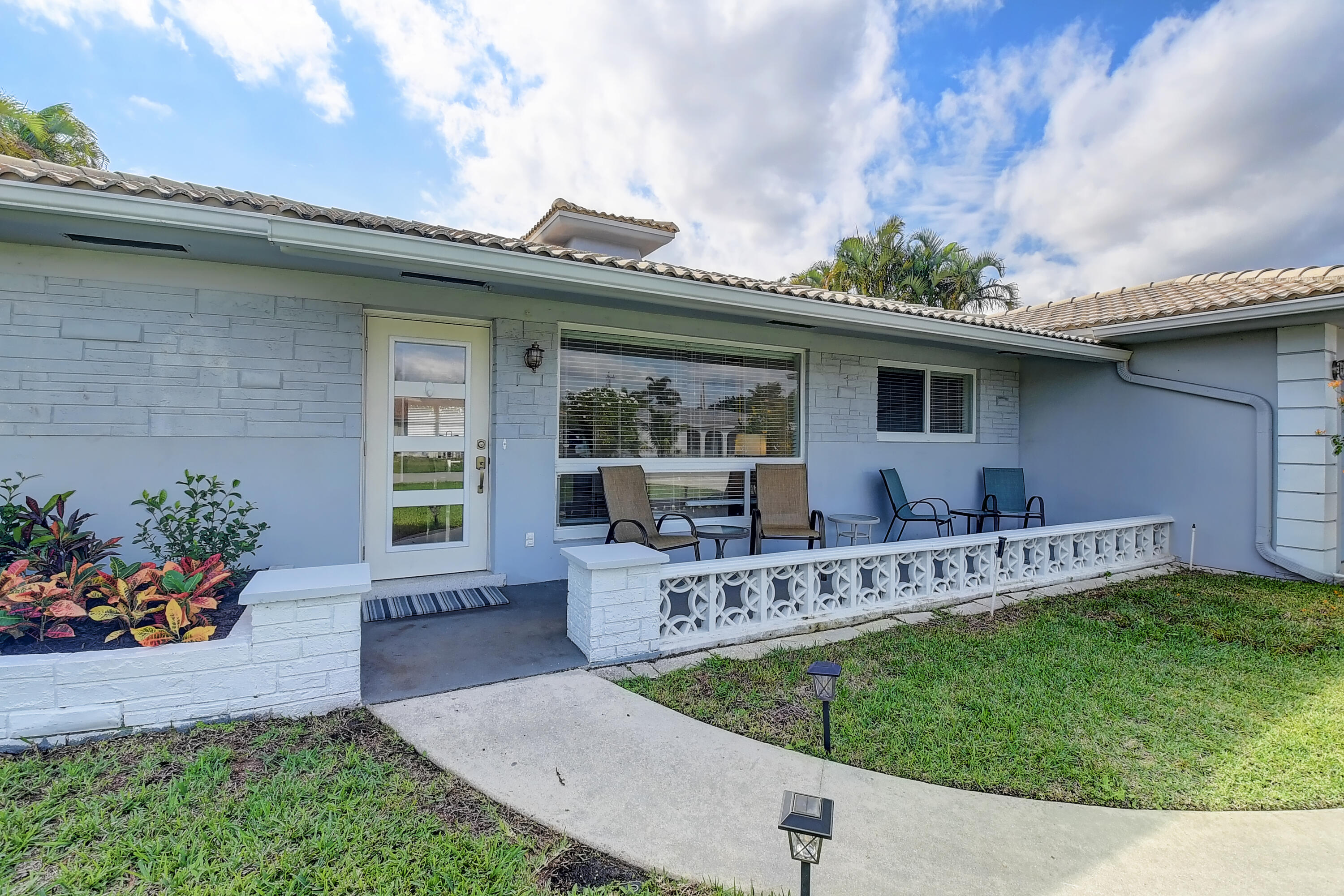232 Northeast 31st Street Boca Raton, FL 33431 - Photo 4 of 53 04_dsc_0387_88_89_90_91