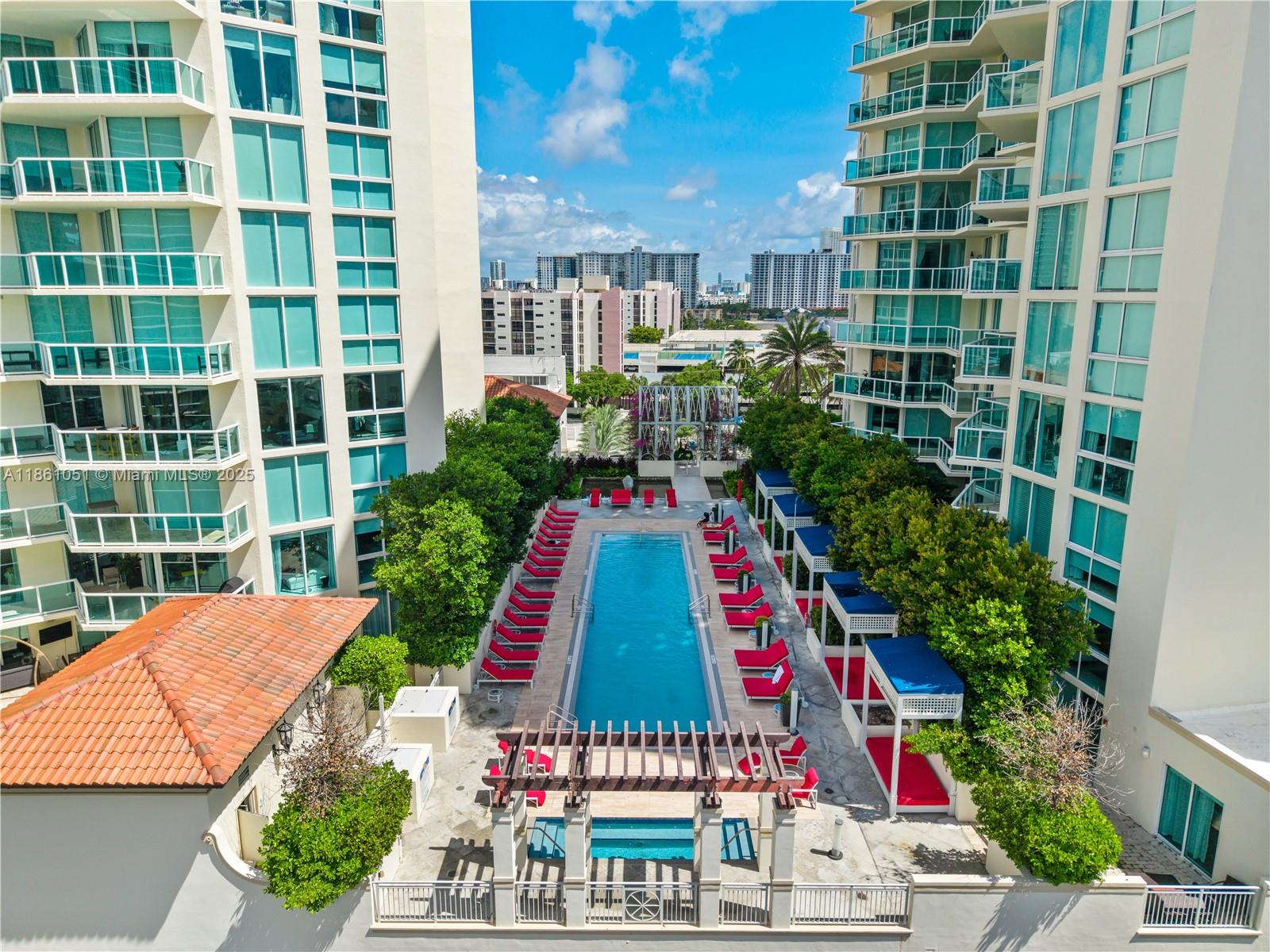 250 Sunny Isles Boulevard, Unit 31202 Sunny Isles Beach, FL 33160 - Photo 26 of 28