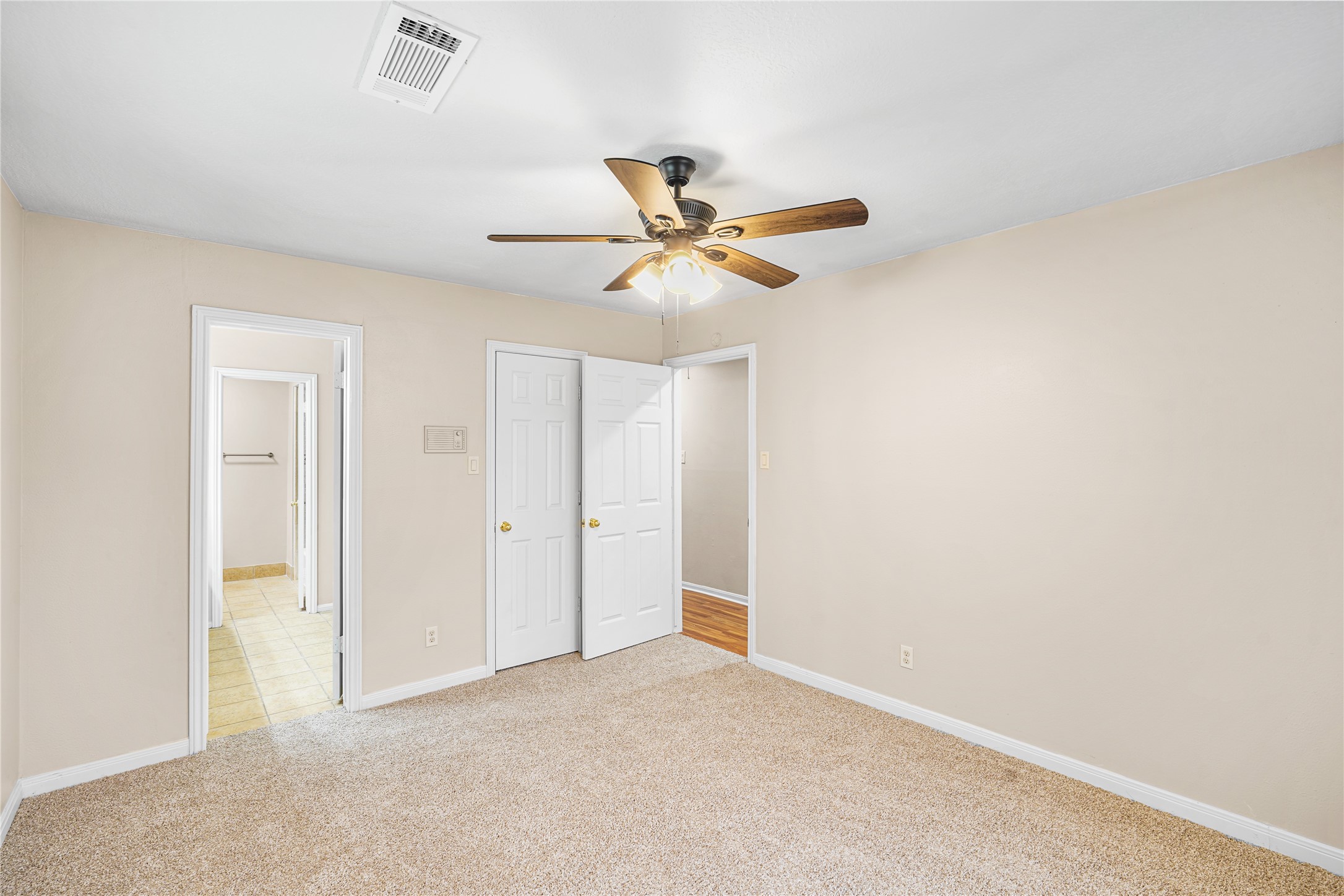 15027 Walters Road Houston, TX 77068 - Photo 13 of 30 Gallery Image 13