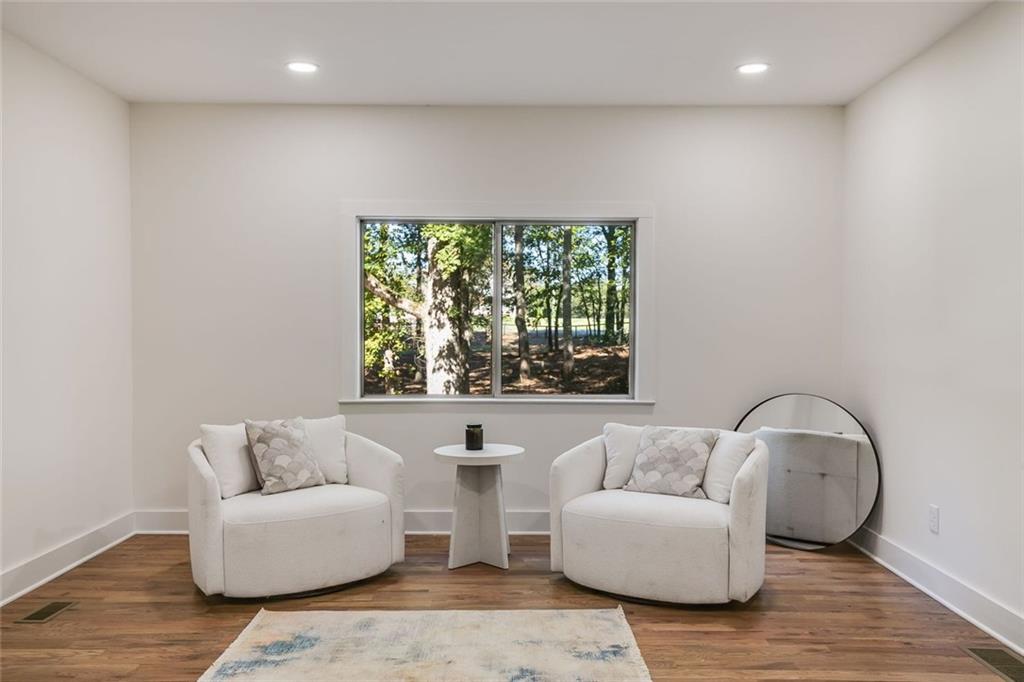 40 Crowe Road Alpharetta, GA 30004 - Photo 36 of 79