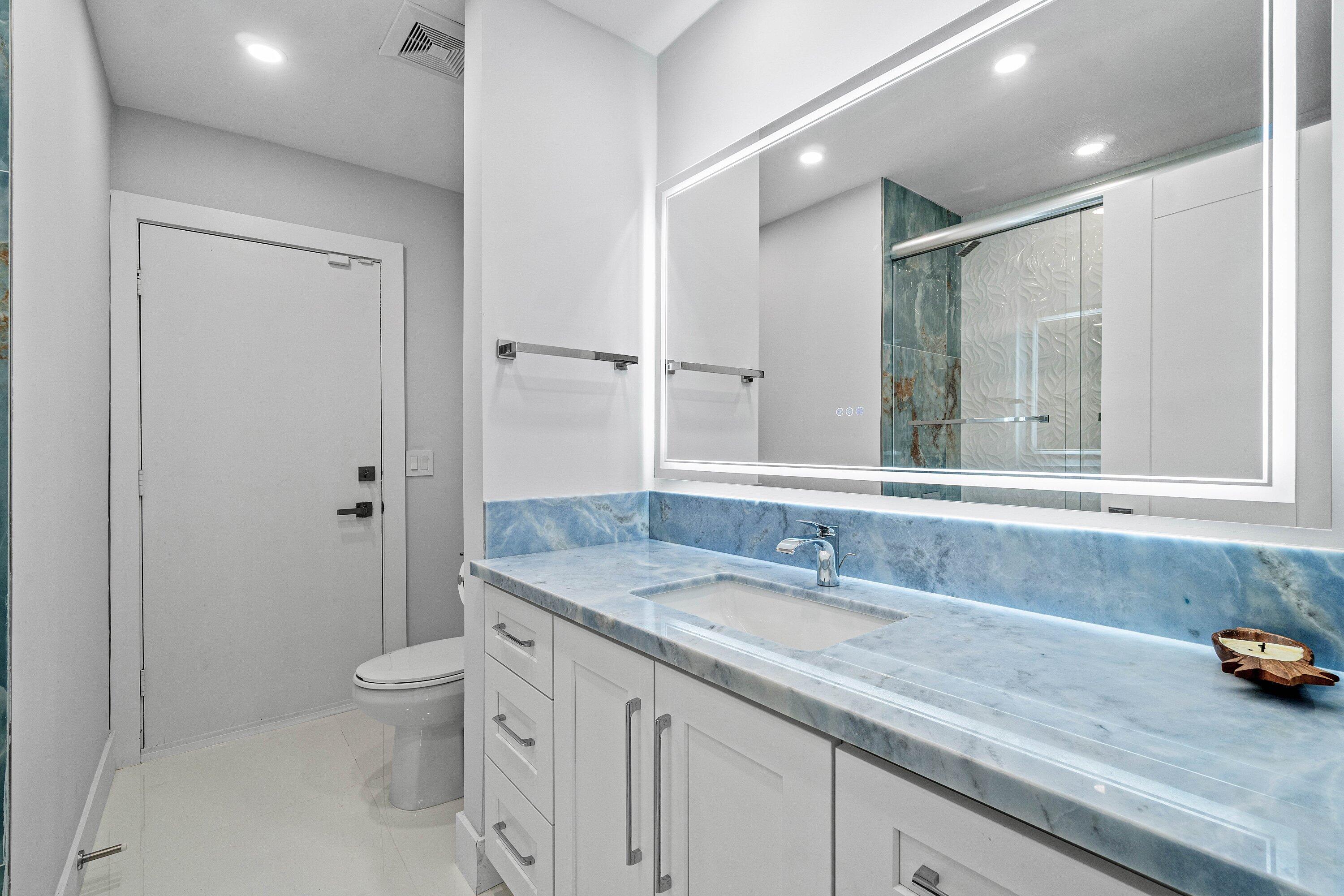 820 Southwest 16th Street Boca Raton, FL 33486 - Photo 36 of 44 040-820Southwest16thStreet-BocaRaton-FL-