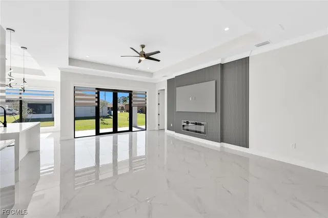 $369,000 | 5313 Beauty Street, Lehigh Acres, FL 33971