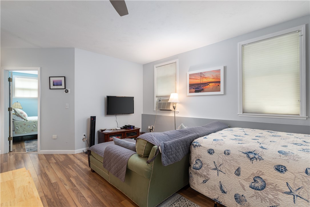 48 William Street Newport, RI 02840 - Photo 23 of 32