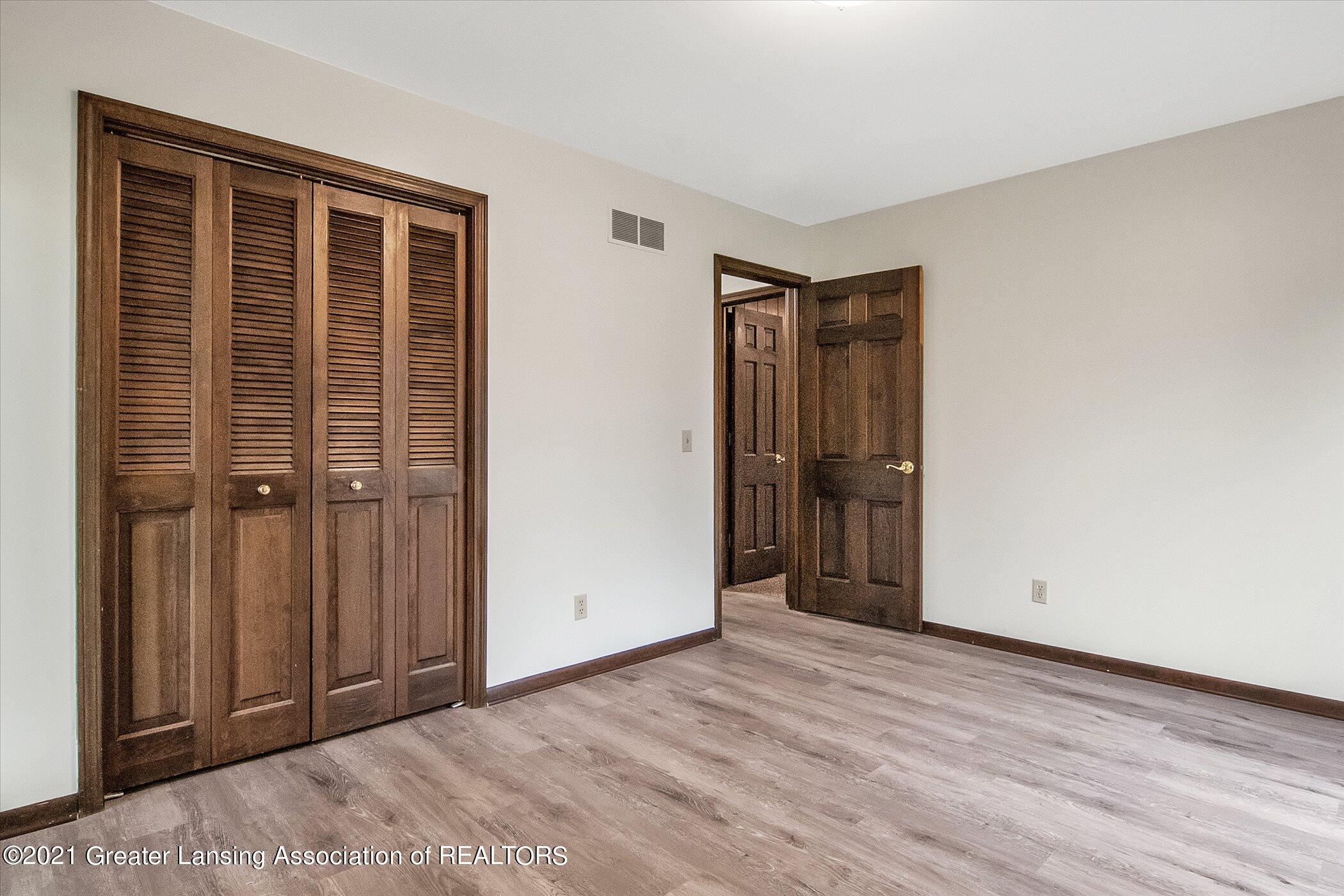 724 North Edgar Road Mason, MI 48854 - Photo 28 of 49 Bedroom2-3