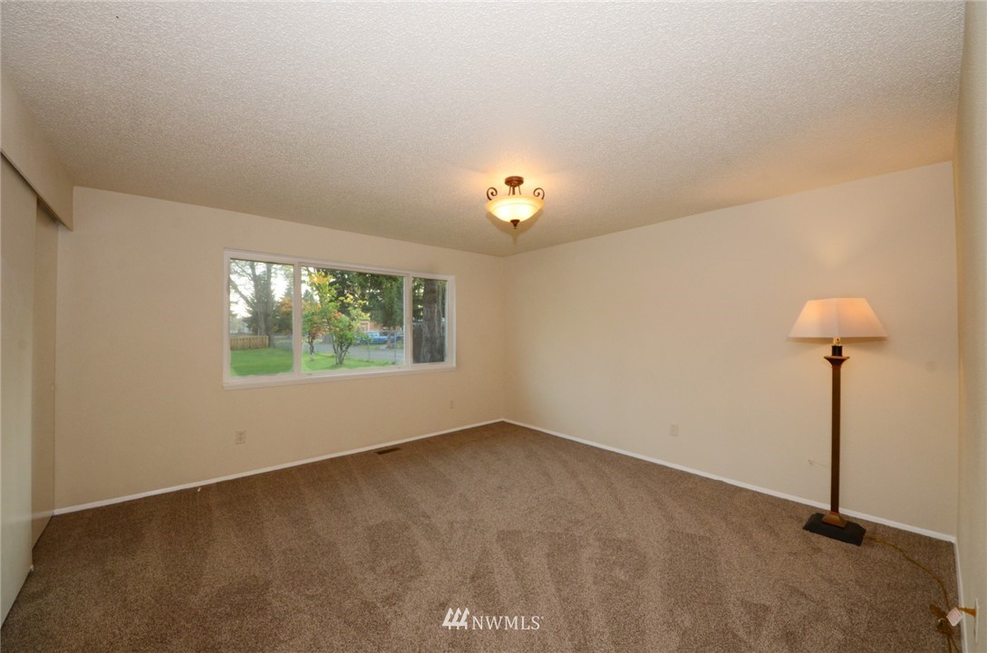 10120 Albany Place Southwest Rochester, WA 98579 - Photo 10 of 25