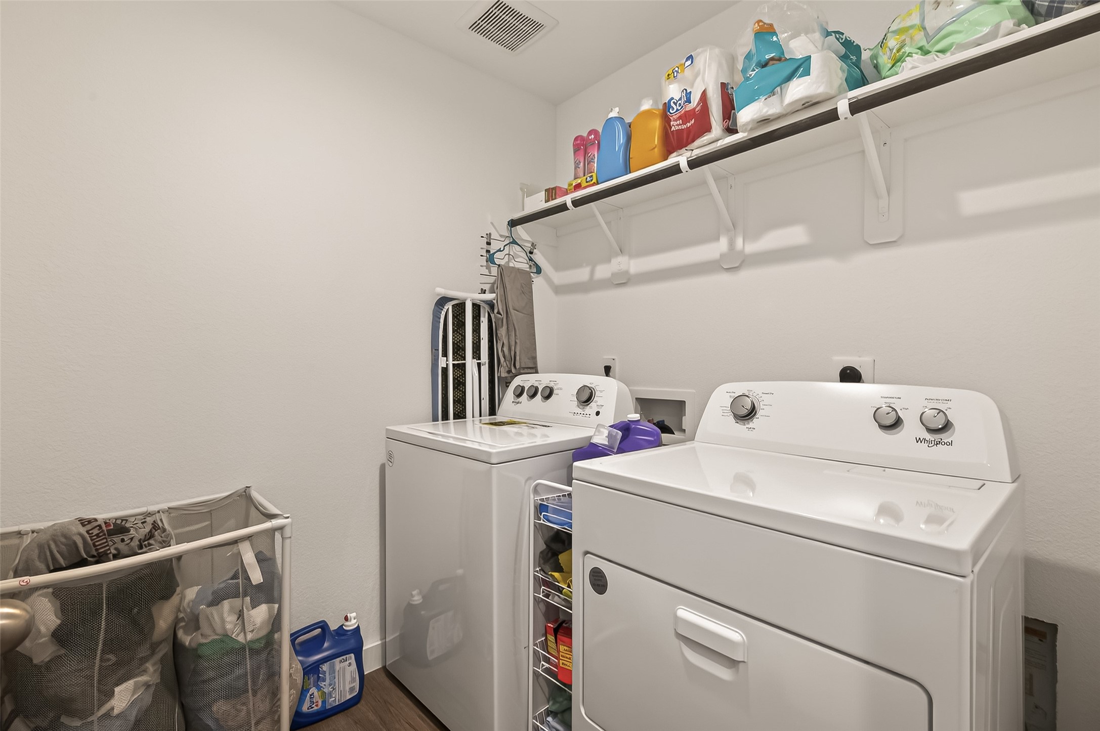 1102 Rayburn Drive Rosharon, TX 77583 - Photo 9 of 25