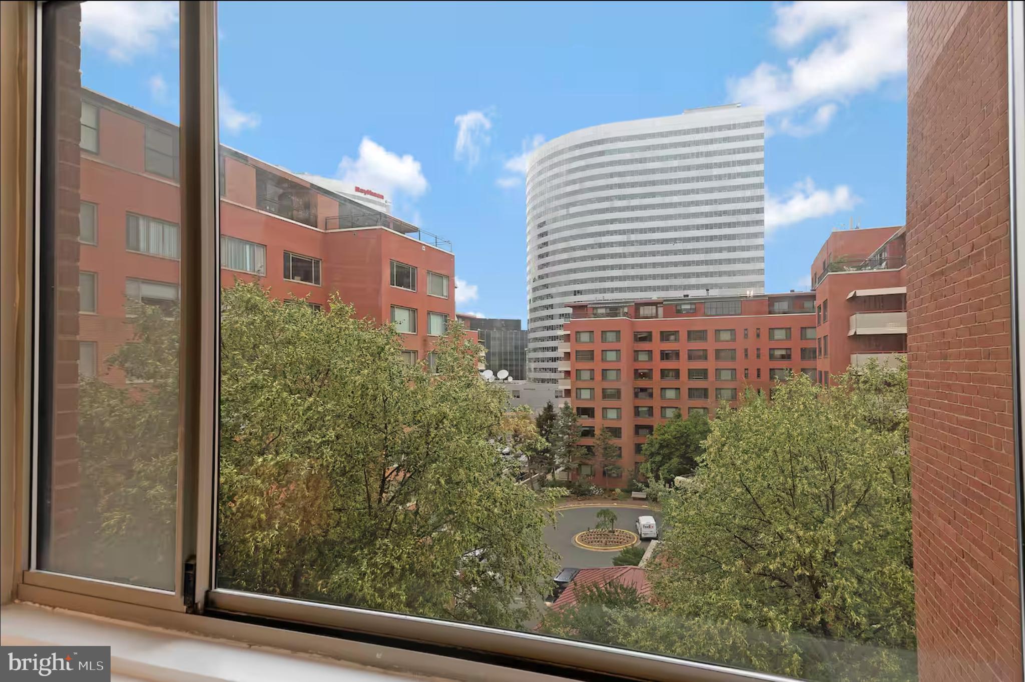 1111 Arlington Boulevard, Unit 741 Arlington, VA 22209 - Photo 8 of 23