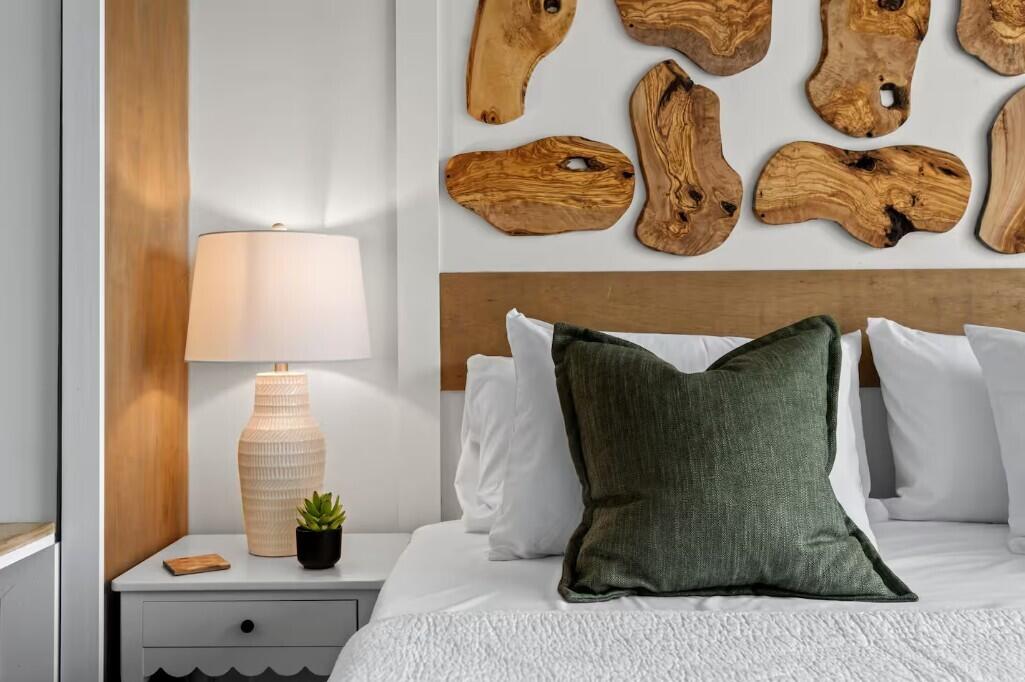 9843 Perfect Drive, Unit A Port St. Lucie, FL 34986 - Photo 2 of 8 a living room with furniture and decor