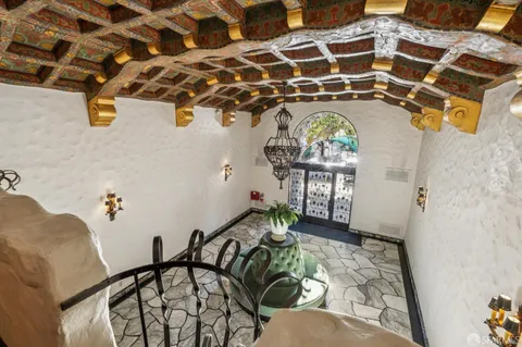 $1,195,000 | 2090 Pacific Avenue, Unit 306, San Francisco, CA 94109