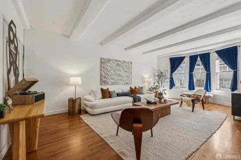 $1,195,000 | 2090 Pacific Avenue, Unit 306, San Francisco, CA 94109