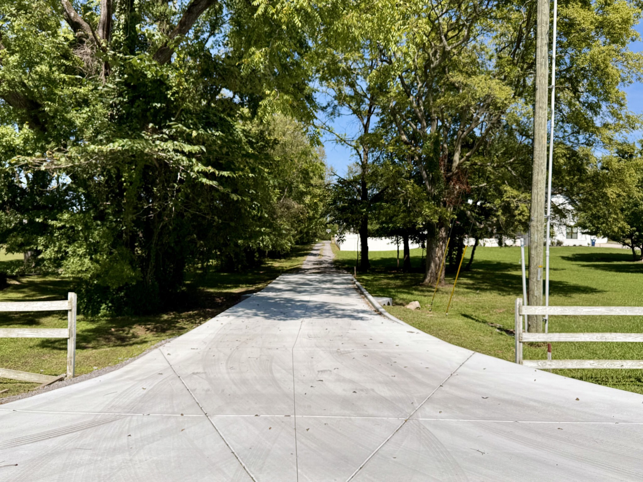 194 Volunteer Road Murfreesboro, TN 37128 - Photo 3 of 87