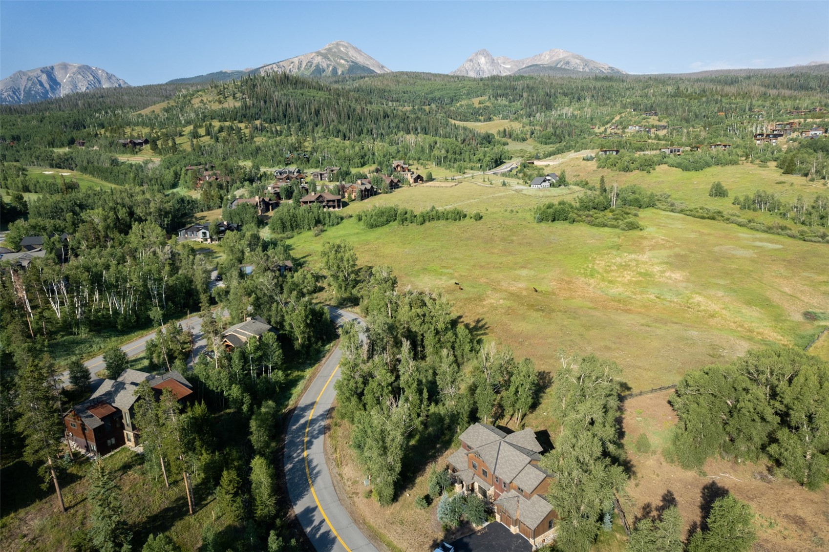 115 Game Trail Road Silverthorne, CO 80498 - Photo 10 of 36 Gallery Image 10