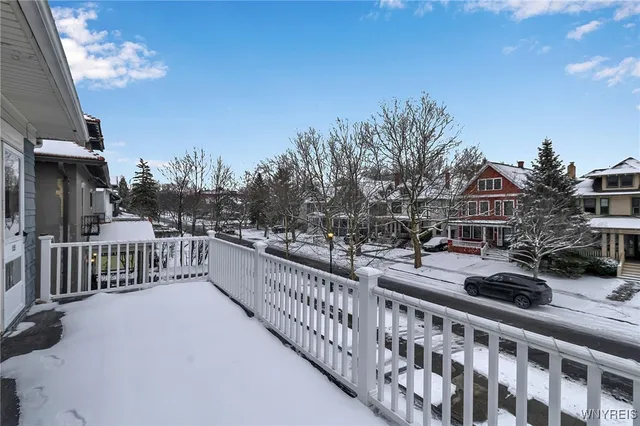 $2,000 | 159 Huntington Avenue, Buffalo, NY 14214