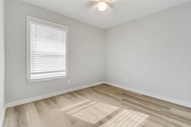 $1,950 | 4909 Hawk Cove, Unit A, Austin, TX 78745