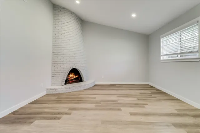 $1,950 | 4909 Hawk Cove, Unit A, Austin, TX 78745