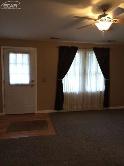 3147 West Lake Road Clio, MI 48420 - Photo 10 of 29 20452282-9.JPG