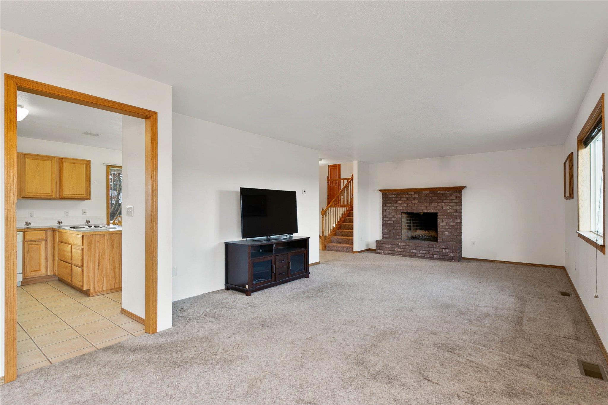 20616 North Austin Road Colbert, WA 99005 - Photo 8 of 36