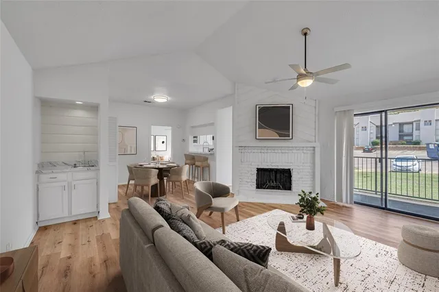 $1,250 | 6026 Stoneybrook Drive, Fort Worth, TX 76112