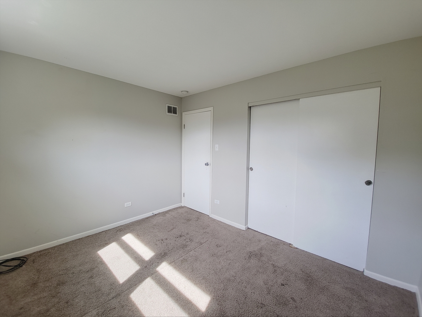 6037 Spring Lane Matteson, IL 60443 - Photo 11 of 29 a view of room