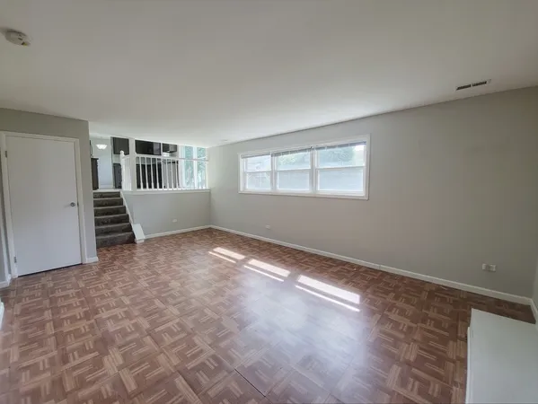 $220,000 | 6037 Spring Lane, Matteson, IL 60443