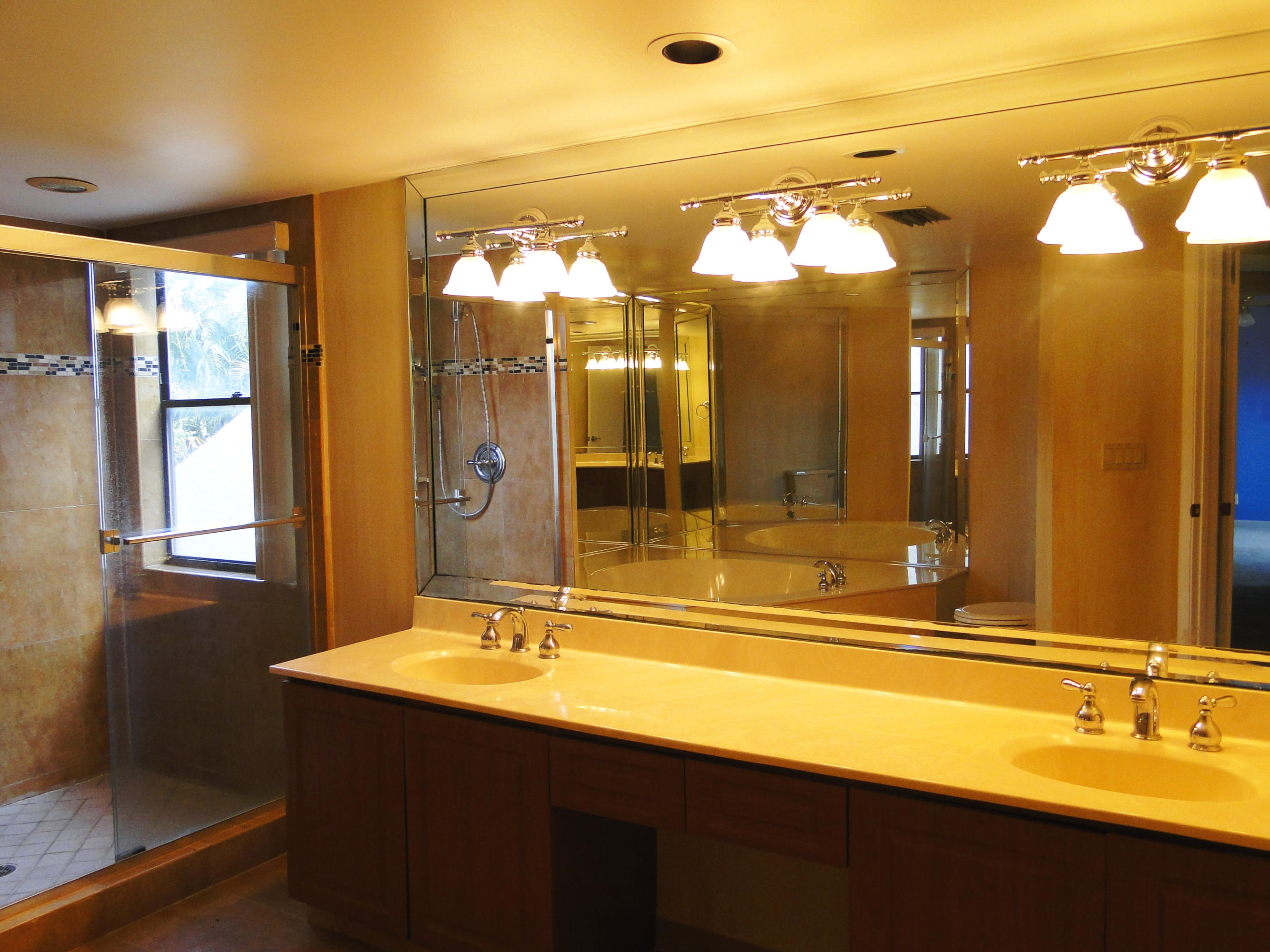23325 Water Circle Boca Raton, FL 33486 - Photo 13 of 25 Master Bath