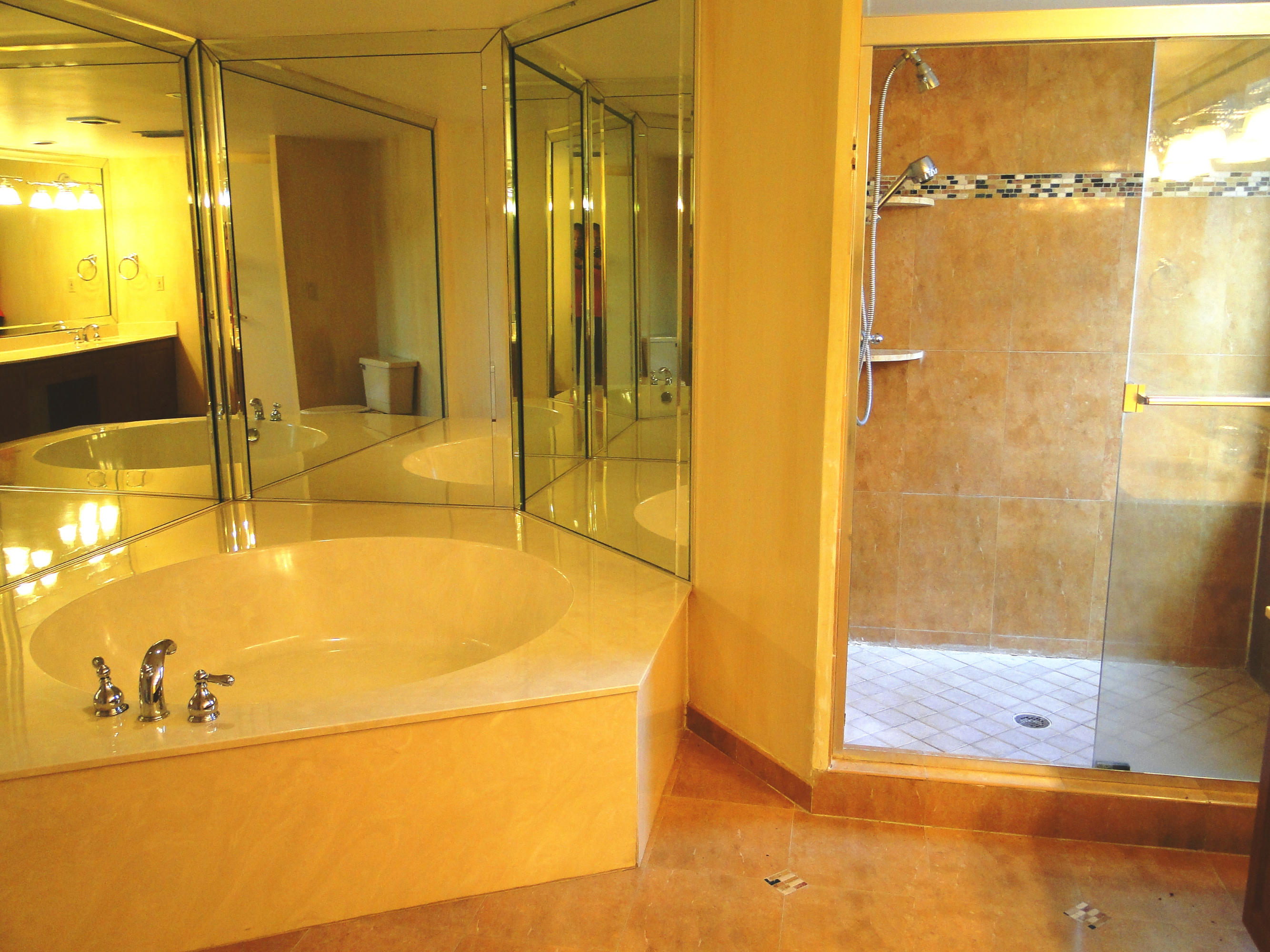 23325 Water Circle Boca Raton, FL 33486 - Photo 14 of 25 Master Bath