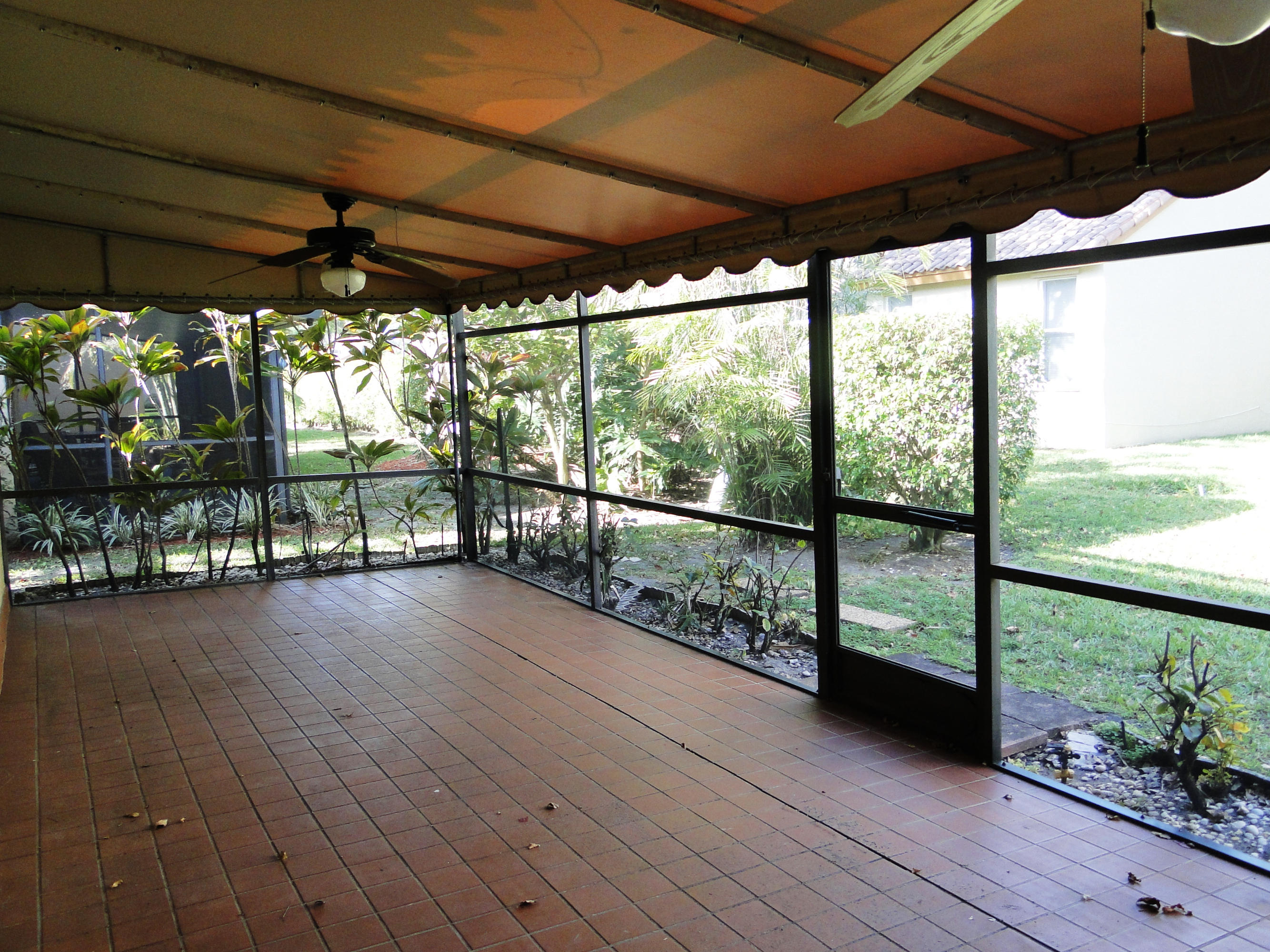 23325 Water Circle Boca Raton, FL 33486 - Photo 20 of 25 Patio