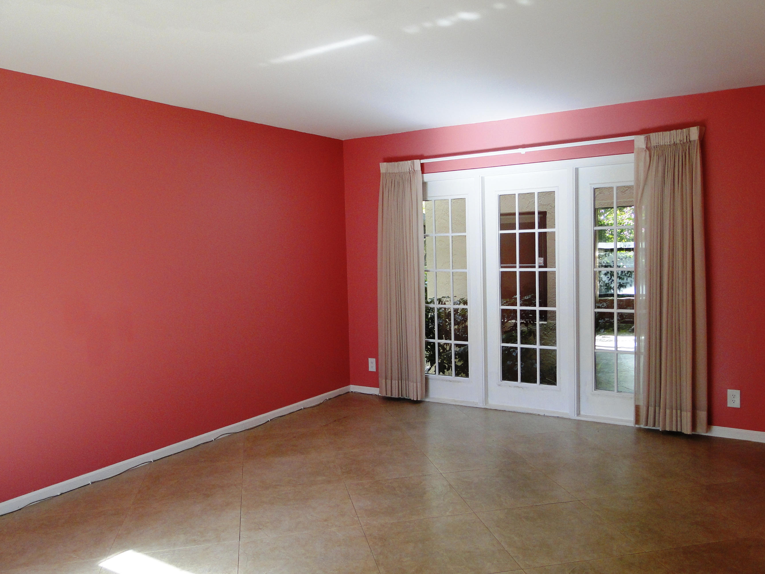23325 Water Circle Boca Raton, FL 33486 - Photo 3 of 25 Family Room