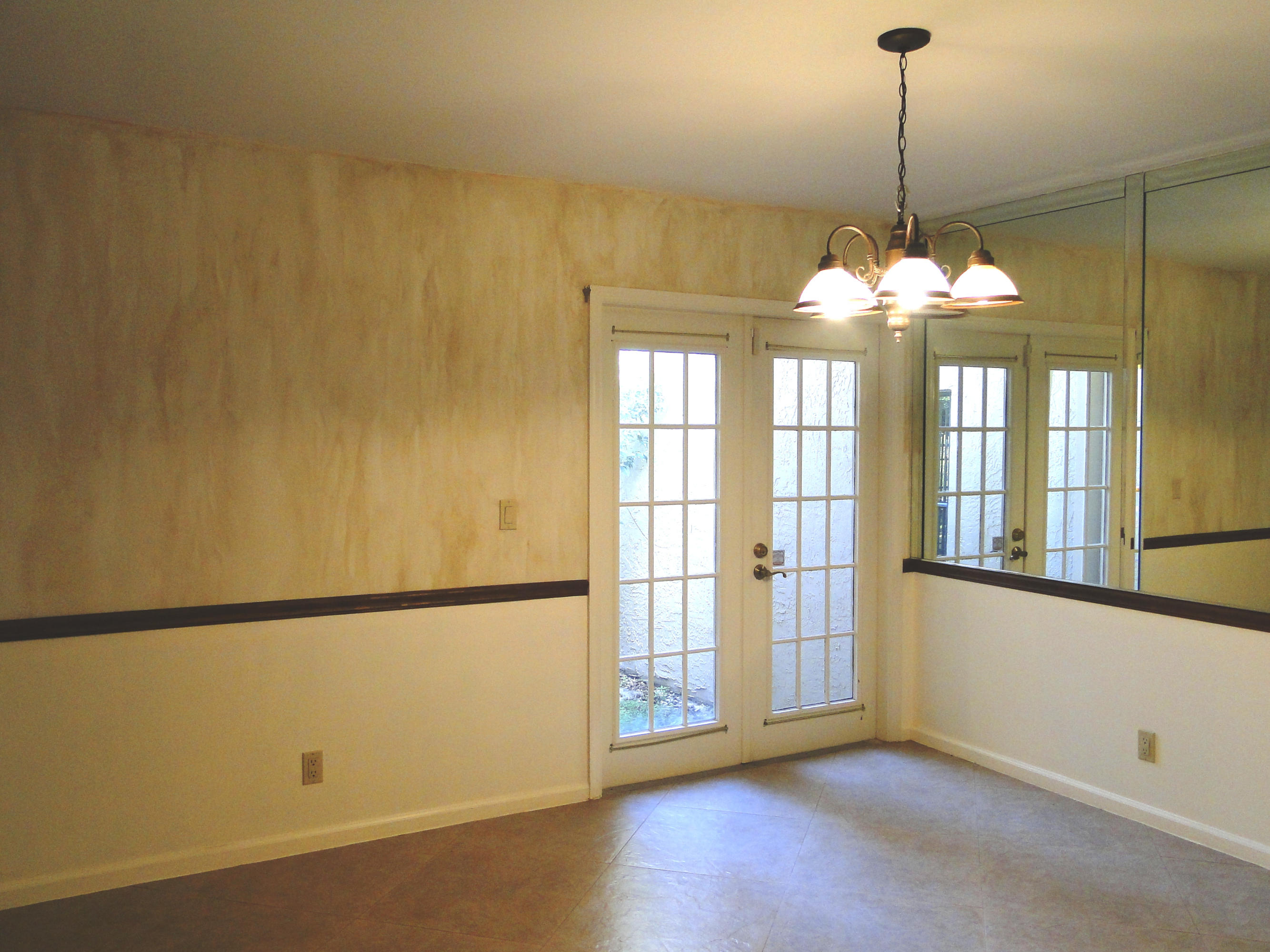 23325 Water Circle Boca Raton, FL 33486 - Photo 4 of 25 Dining Room