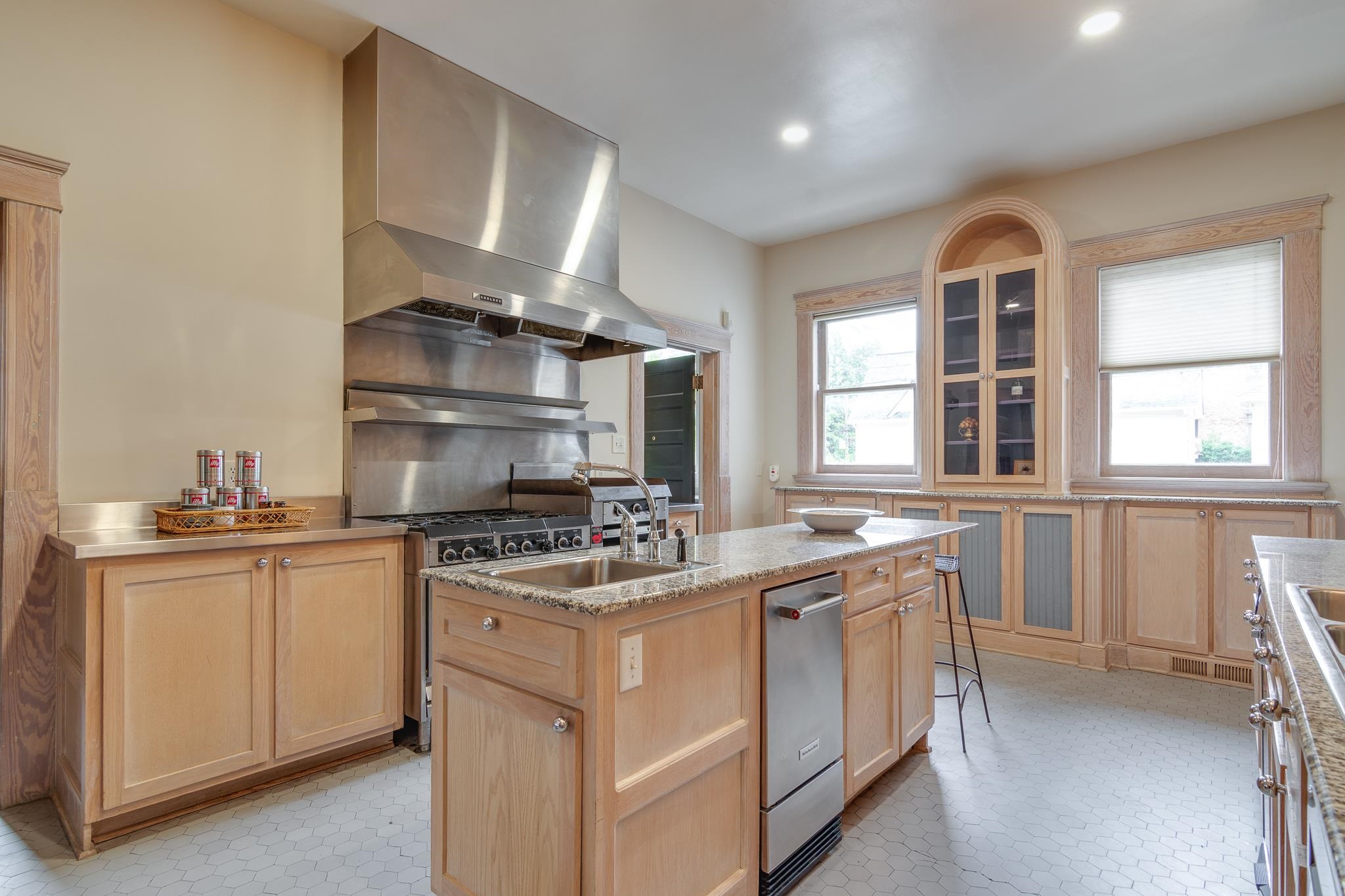 2221 Poplar Avenue Memphis, TN 38104 - Photo 11 of 40 a kitchen with a stove oven and sink