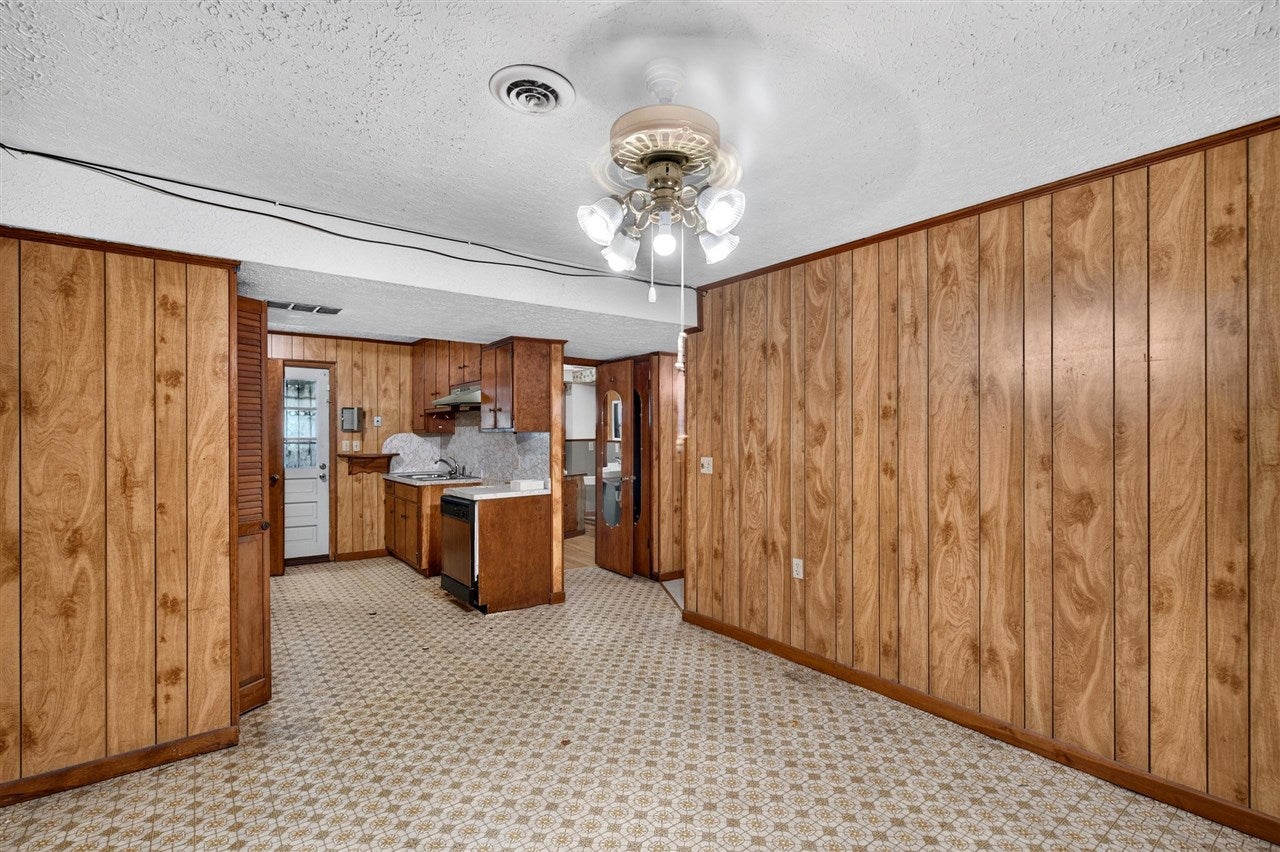 27 Rone Lane Morgantown, KY 42261 - Photo 52 of 67 Gallery Image 52