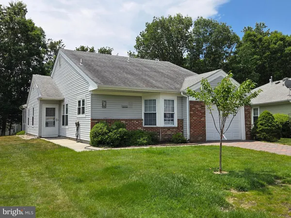 $349,000 | 9 Dove Tree Court, Barnegat, NJ 08005