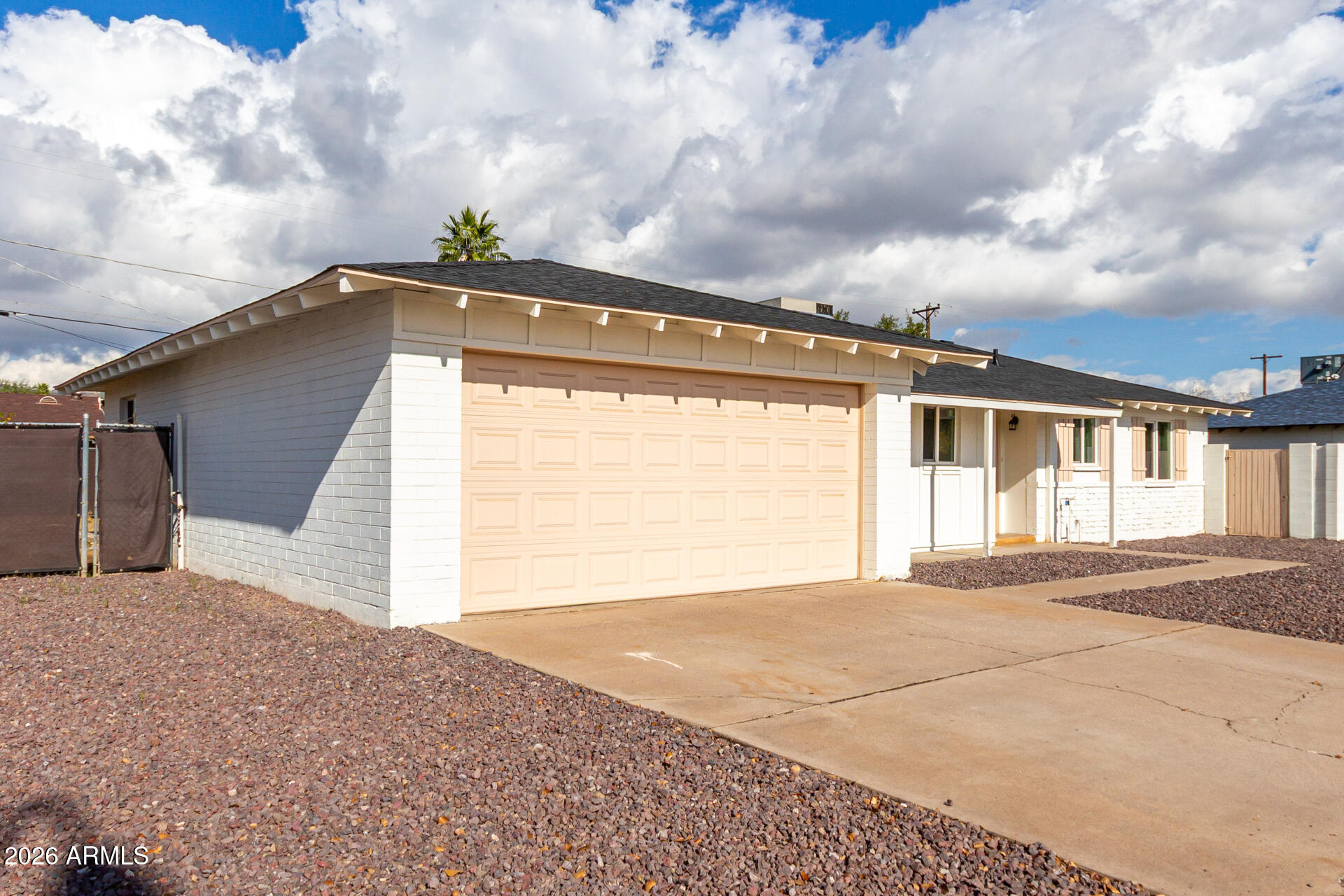 1602 West Dunlap Avenue Phoenix, AZ 85021 - Photo 3 of 27 03 Dunlap