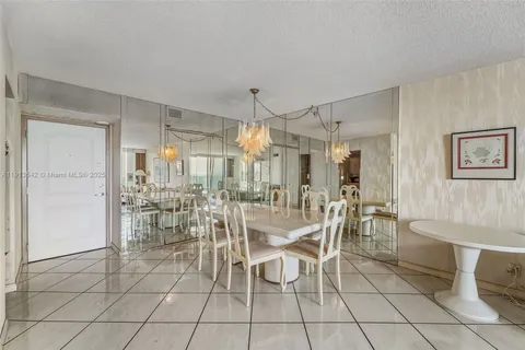 $540,000 | 100 Bayview Drive, Unit 615, Sunny Isles Beach, FL 33160