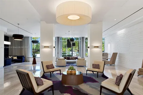 $540,000 | 100 Bayview Drive, Unit 615, Sunny Isles Beach, FL 33160