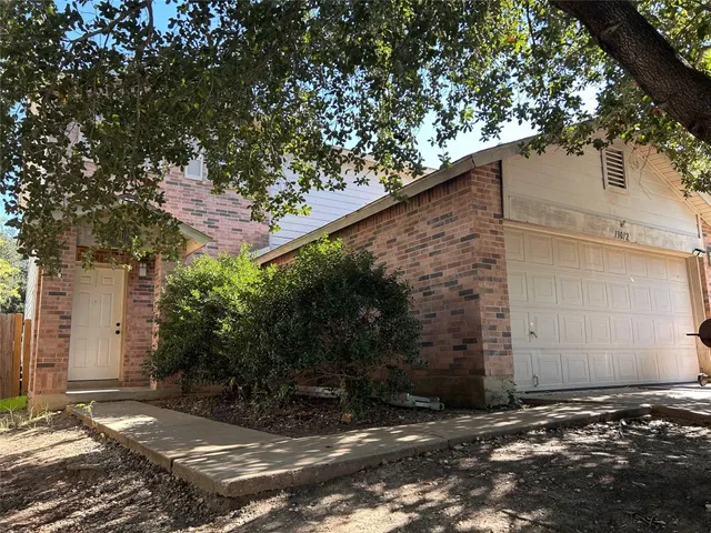 $1,775 | 13012 Lofton Cliff Drive, Del Valle, TX 78617