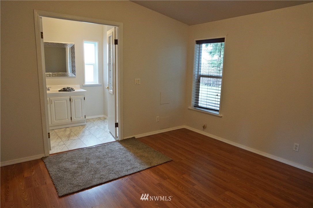 10036 180th Way Southwest Rochester, WA 98579 - Photo 19 of 39
