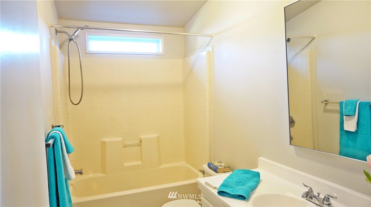 10036 180th Way Southwest Rochester, WA 98579 - Photo 25 of 39