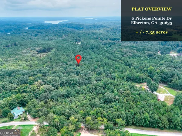 a view of a lush green field